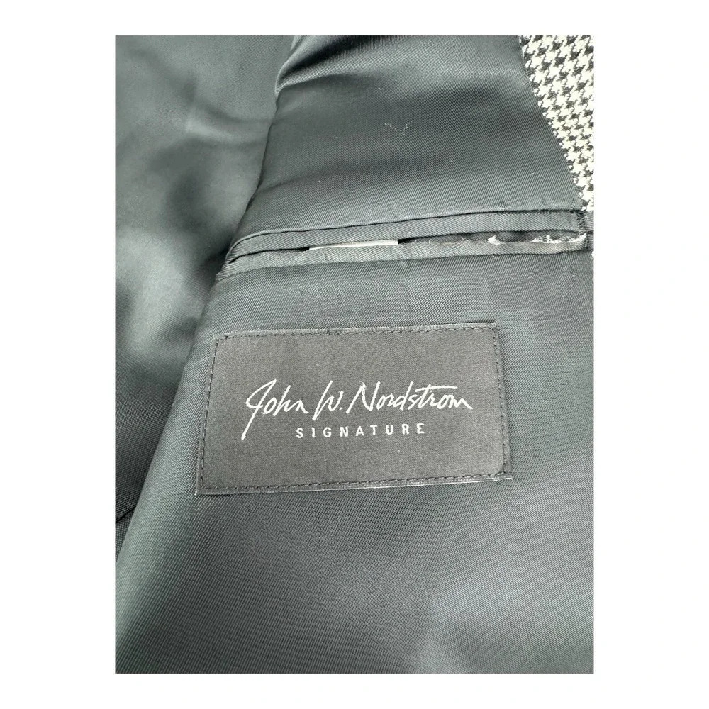 John W. Nordstrom Loro Piana Pure Cashmere Black & White Houndstooth‎ Blazer 44R